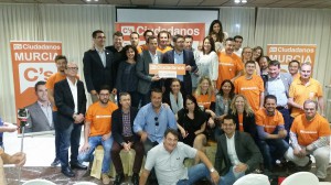 Foto de grupo. Ciudadanos... - copia