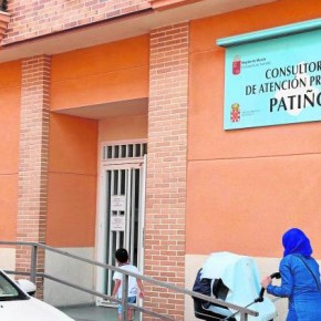 Ciudadanos muestra su satisfacción porque el consultorio de Patiño no cerrará sus puertas durante el  verano gracias a la presión vecinal