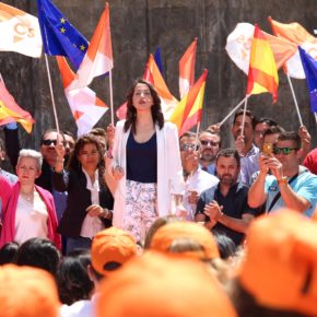 Inés Arrimadas: “Estamos convencidos de que vamos a ganar las elecciones y vamos a gobernar en la Región de Murcia”